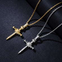 Charger l'image dans la galerie, Collier Croix Épée Royale
