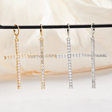 Charger l'image dans la galerie, Boucles d’oreilles Croix Élégance
