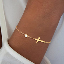 Charger l'image dans la galerie, Bracelet Croix Élégance
